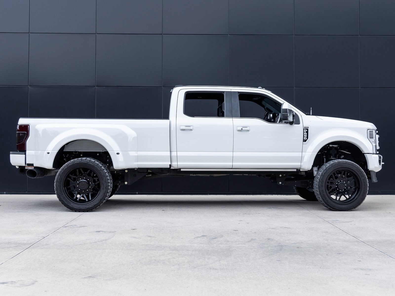 98096c90bd284dbe806df84f36d1840f