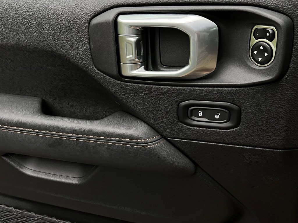 bf77a0f2ca9345ff84fffaa4e26c20ea