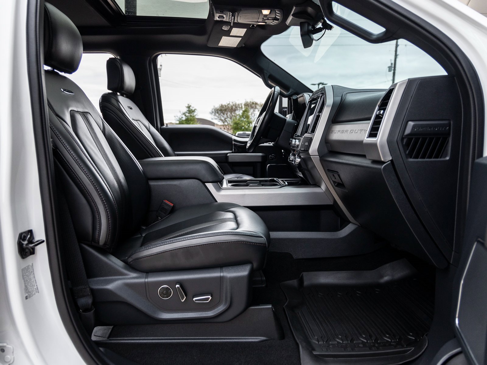 f39509c6cbc84a8fb7fb47e83b54e604